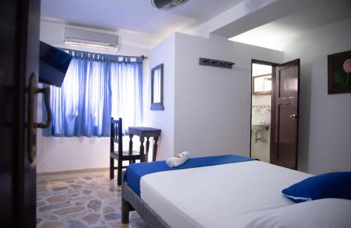 Caucasia Hotel | Hotel Acapulco Caucasia