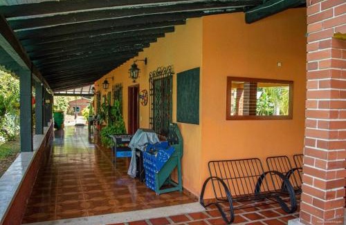 Ansermanuevo Villa | Finca Las Palmas Ansermanuevo