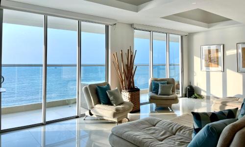 Bocagrande Apartment | Luxurious Cartagena Beachfront apartment