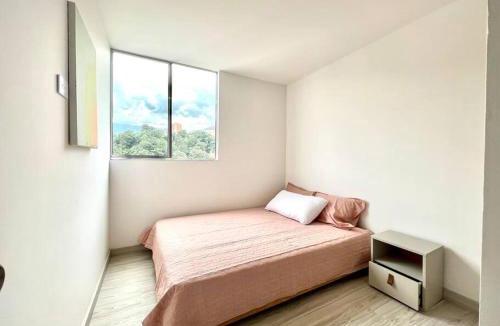 San Diego Apartment | Art Deco Apartment w/ Mountain View