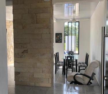 Melgar Villa | Villa con piscina privada y zona bbq en condominio