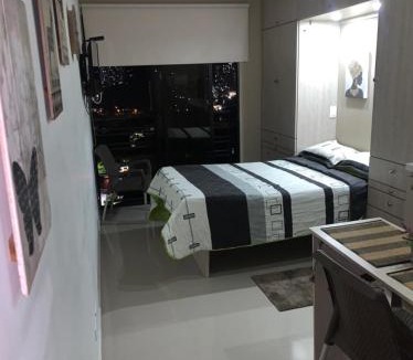 Bello Apartment | Aparataestudio Tipo Loft Moderno , cerca de la estacion del metro