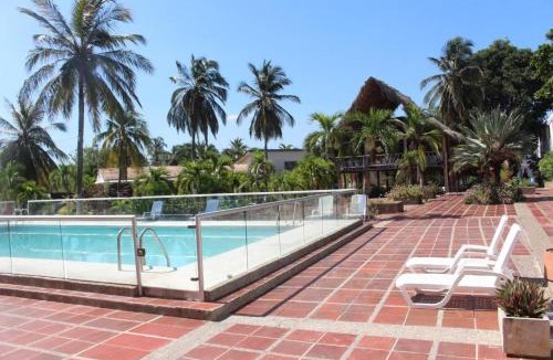 Tierra Bomba Island Hotel | Hotel Dorado Plaza Punta Arena