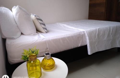 Cali Apartment | LIKE HOME- COMO EN CASA