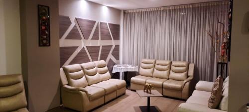 Quinta Paredes Hotel | HM HOTEL Expo Inn