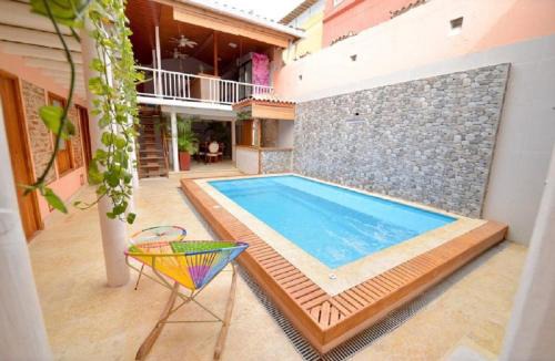 Cartagena Walled City Bed & Breakfast | CA-2 HABITACION EN LA CIUDAD AMURALLADA DE CARTAGENA CON PISCINA Y WIFi