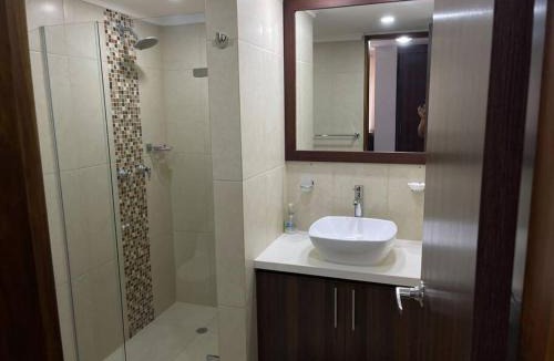 El Poblado Apartment | Hermoso apartamento en el barrio el poblado de medellin, exclusivo y elegante