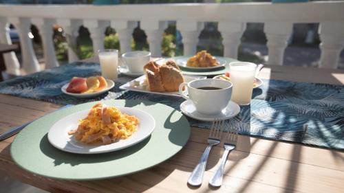 Punta Sur Hotel | Hosteria Mar y Sol