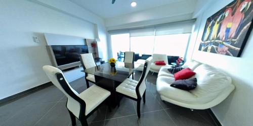El Laguito Apartment | the best location