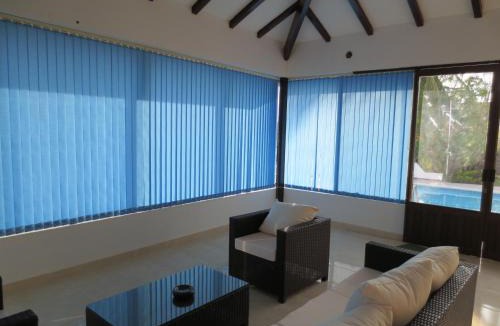 Girardot House | Casa El Peñon