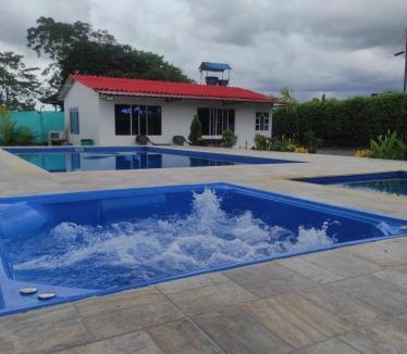 Villavicencio House | Villa San Luis