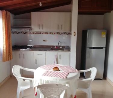 Iza House | Hospedaje El Mirador
