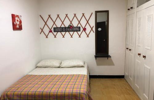 La Estrella House | Casa Victoria Cafe-Hostal