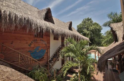 Palomino House | Hostal Nibuni Palomino