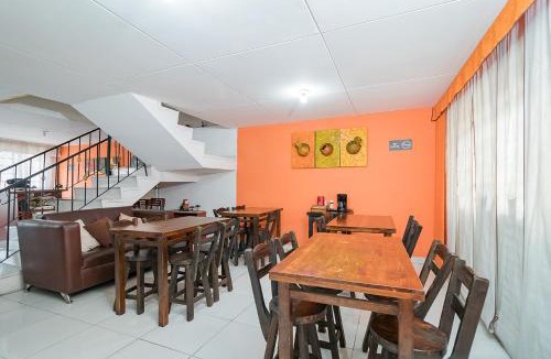 Calle 26 Hotel | Ayenda Casa Maconglo - Hotel1022