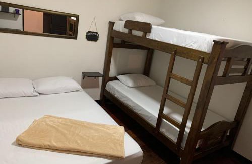 La Estrella House | Casa Victoria Cafe-Hostal