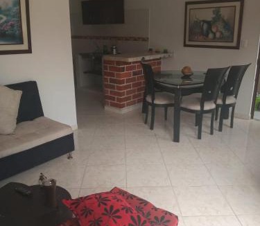 Ibague Apartment | Apartamento amoblado con balcón en Ibagué