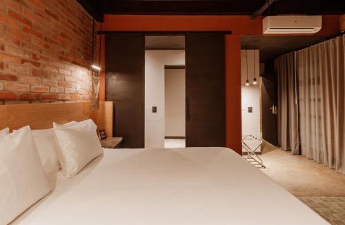 Zona Rosa Hotel | The Art Hotel El Poblado Medellín By Key 33