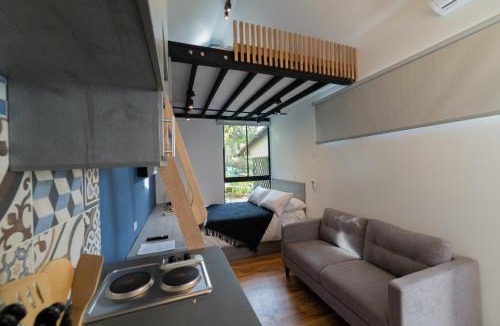 La Aguacatala Villa | Alojamiento en tiny house en el Poblado MDE A106 By Roots Rentals