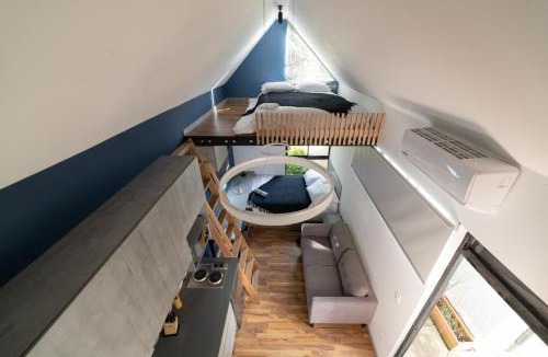 La Aguacatala Villa | Alojamiento en tiny house en el Poblado MDE A106 By Roots Rentals
