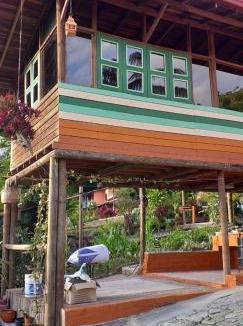 Fredonia House | Finca Vivero Guayacanes Magic Mountain