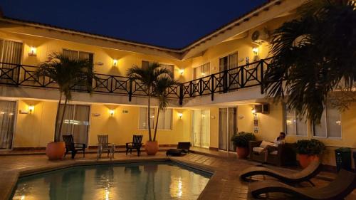 Urb Plenomar Hotel | Najhomi Beach