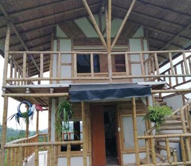 Anolaima House | Cabaña independiente en Granja Agroecologica