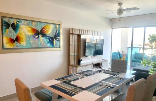 Bocagrande Apartment | 19TH FLOOR LUXURY APARTMENT BAY VIEW CARTAGENA