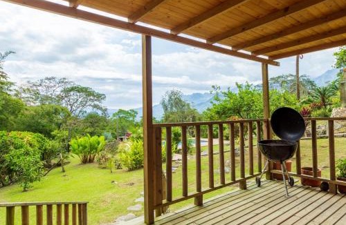San Antonio del Tequendama House | Cabaña en El Guadual