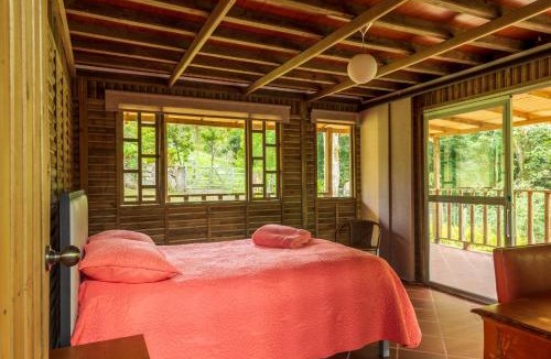 San Antonio del Tequendama House | Cabaña en El Guadual