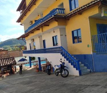 Santa Fe de Antioquia Hotel | HOTEL BRISAS DE SANTA FE