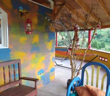 Guarne Villa | La Clara Campestre - Refugio de la Mariposa Amarilla - Eurema
