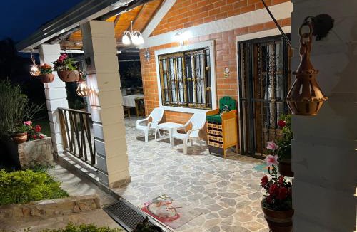Piedecuesta Ski Chalet | Hermosa Cabana con bonito Jardin y piscina en la Mesa de los Santos