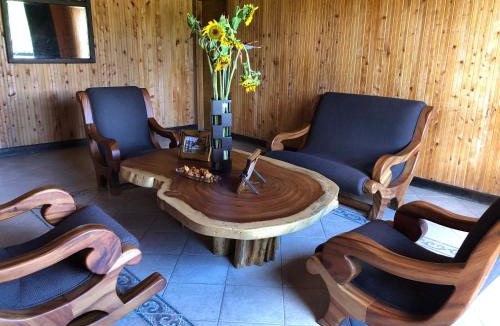 Medellin Cabin | Villa El Eden Santa Elena
