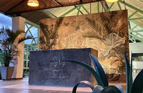 Honda Hotel | Waka Hotel Rural