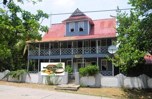San Andres House | Coconut Paradise Lodge