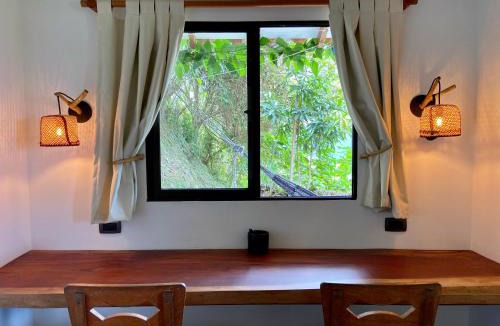 Minca House | Sea View Sunset Hill Cottage La Casita