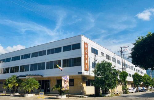 La Dorada Hotel | Hotel Mall Santana Del Río