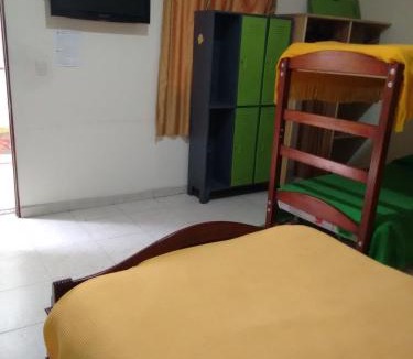 Barrios Unidos Hotel | Hotel Ejecutivo Imperial