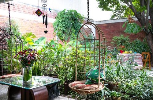 Cali Bed & Breakfast | 50N15 B&B