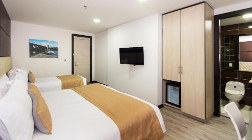 Quinta Paredes Hotel | Hotel American Visa Tower