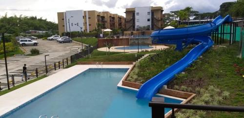 La Tebaida Apartment | Alojamiento con piscina en el eje cafetero