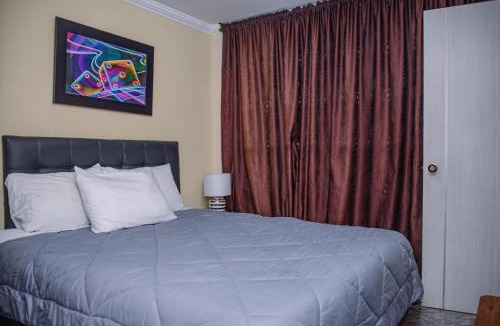 Zona Rosa Apartment | Apartment Carrera 301