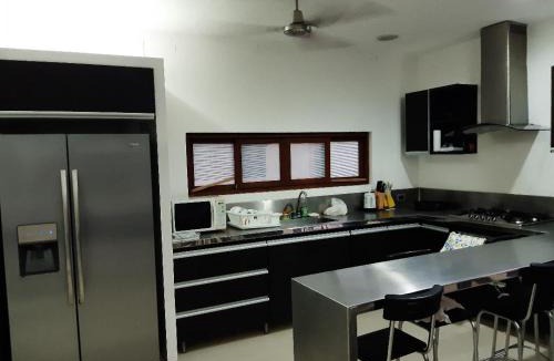 Girardot House | Lagos del Peñon: Casa 10 - Puerto Madero