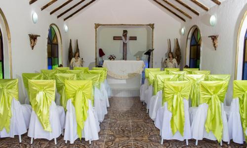 Apiay Hotel | Hotel Rosalinda Campestre del Llano