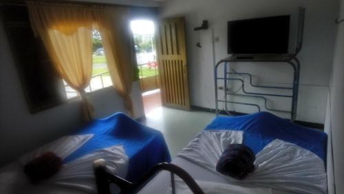 Calarca Hotel | Hospedaje El Viajero De Versalles