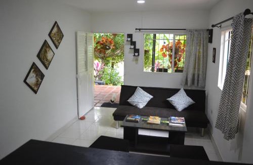 Canaveral House | Casa Oasis de colibri