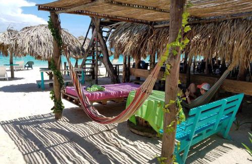 Bocachica House | The Wizard & Bar BARU