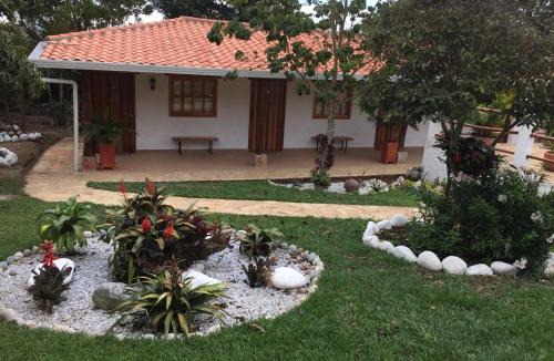 Los Santos Hotel | Hotel Boutique Santa Clara Mesa de los Santos