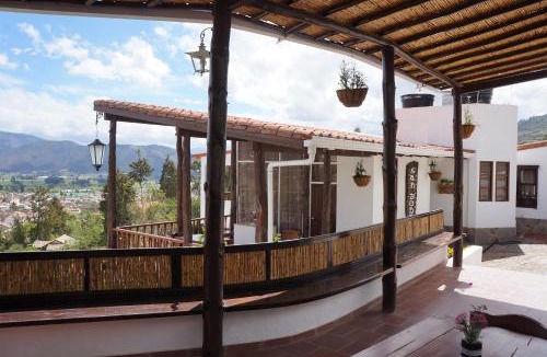 Tibasosa Hotel | San Benito Hotel